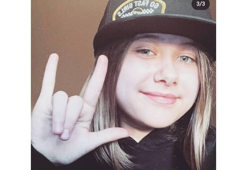 womens racing apparel