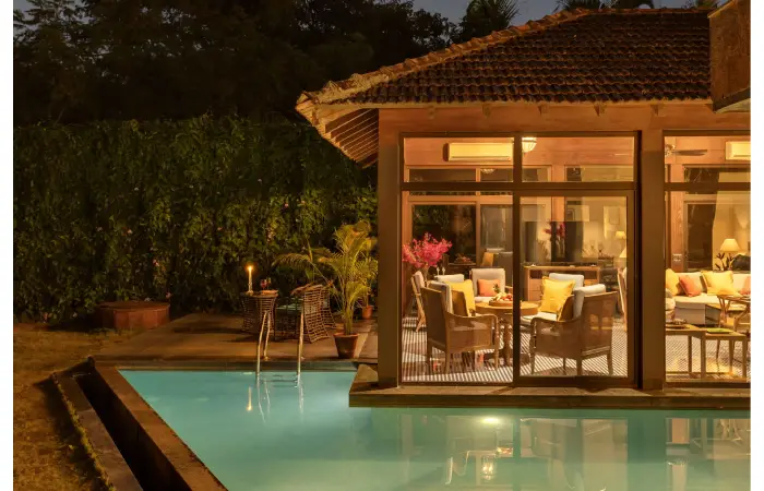 luxury villas in anjuna goa
