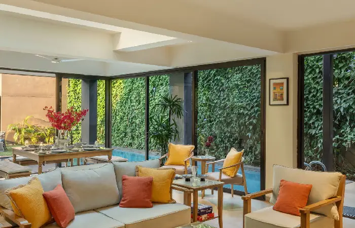 luxury villas in anjuna goa
